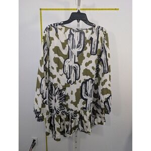Tennis Cactus Print V-Neck Tunic Top Green White Long‎ Sleeve Ruffle Hem Medium